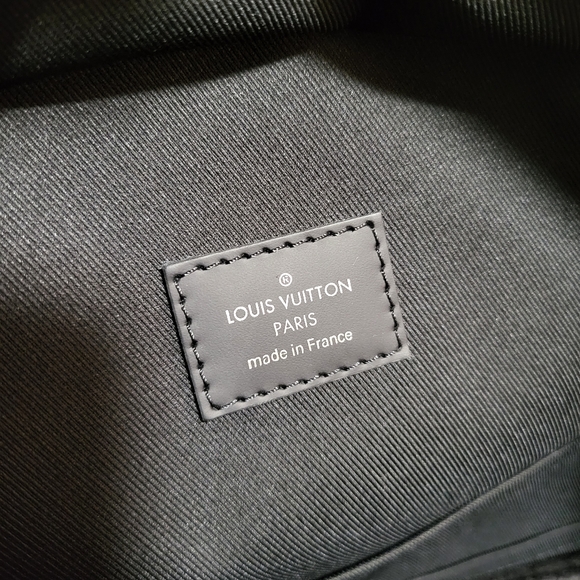 *SOLD*Josh Damier Graphite Canvas in Grey - Picture 11 of 13